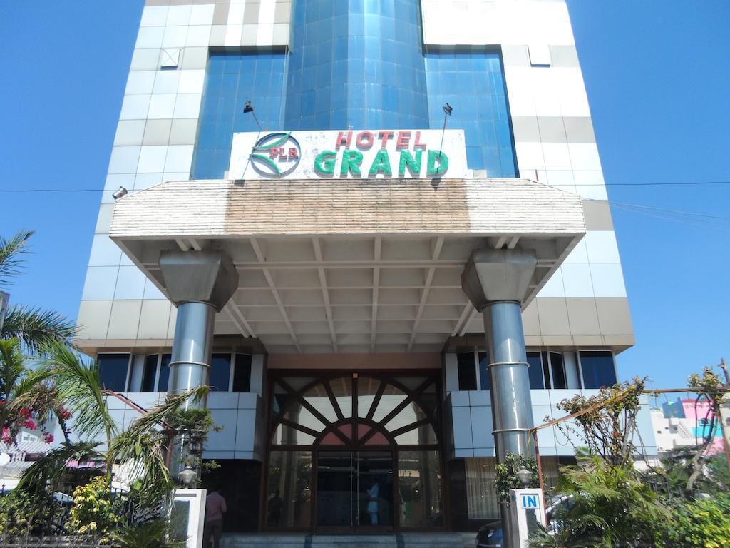 טירופאטי Hotel Plr Grand מראה חיצוני תמונה